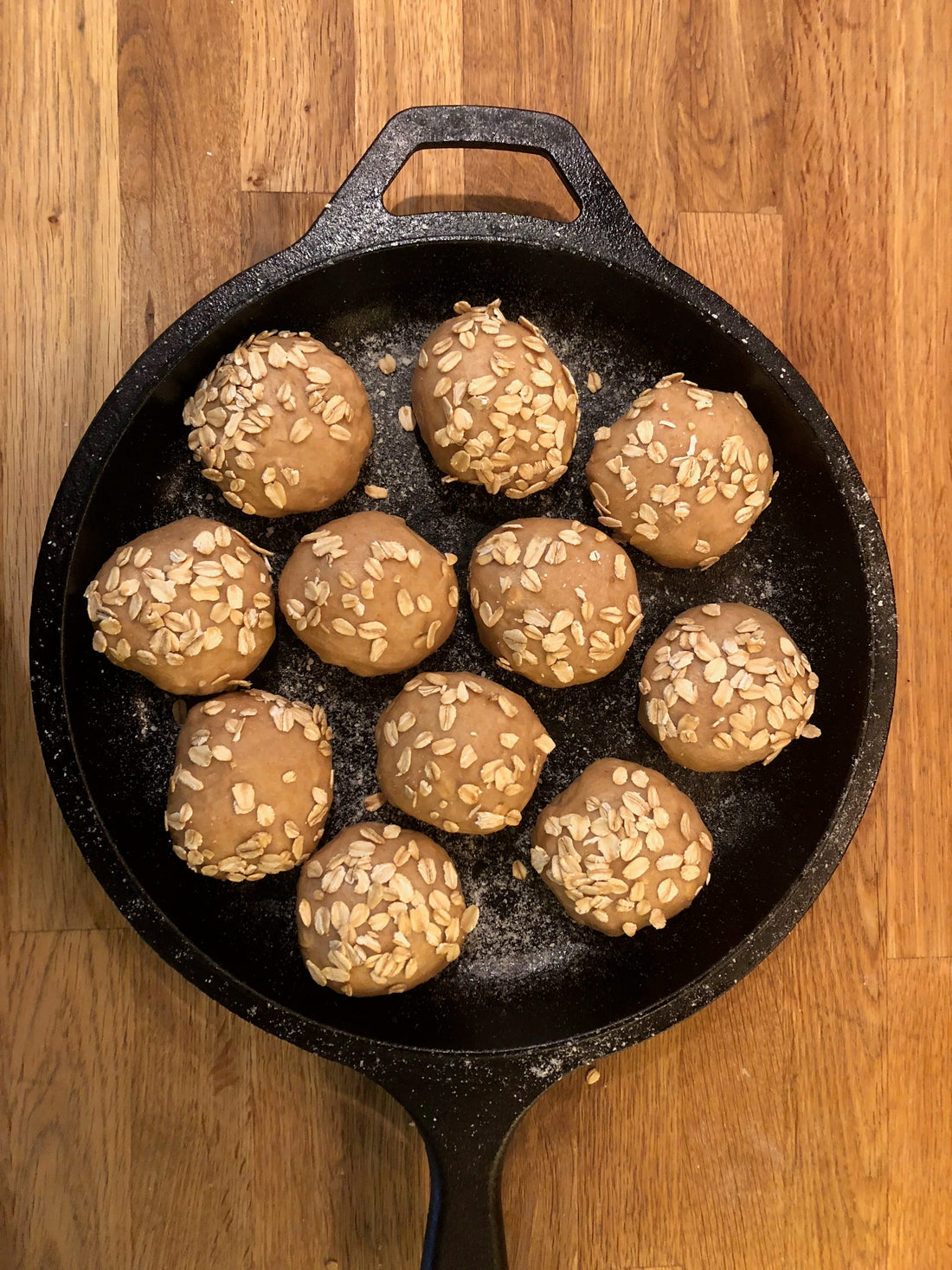 Oat Wheat Milk Bread Rolls