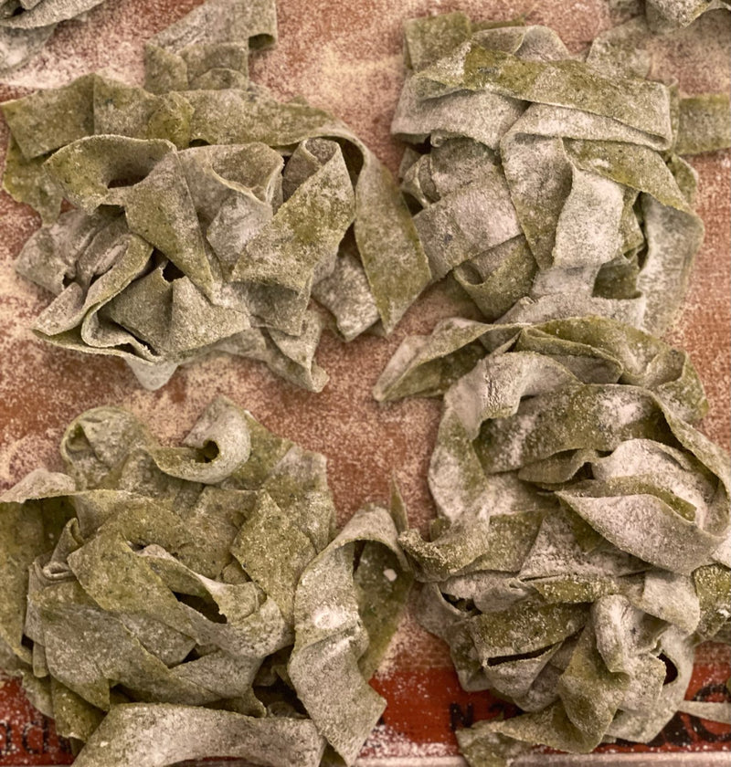 Kale fettuccine drying